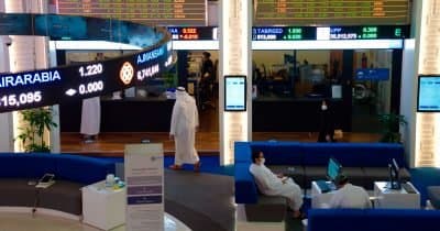 Gulf Stocks Fall Amid Renewed US-Iran Tensions and Volatile Oil Prices