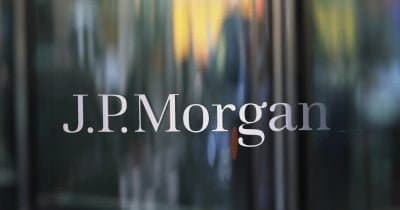JPMorgan Sees Fed Holding Rates but Market Edges on Tone Shift