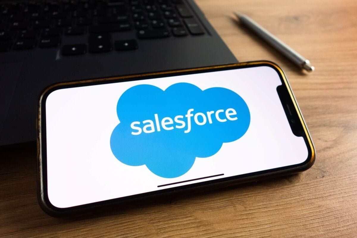 Salesforce Stock Rises After Securing $1.6 Billion Deal with VA to Enhance AI-driven Healthcare Services