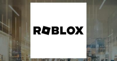 Roblox Stock Plummets Nearly 30% After Slashing Growth Forecast and Monetization Challenges