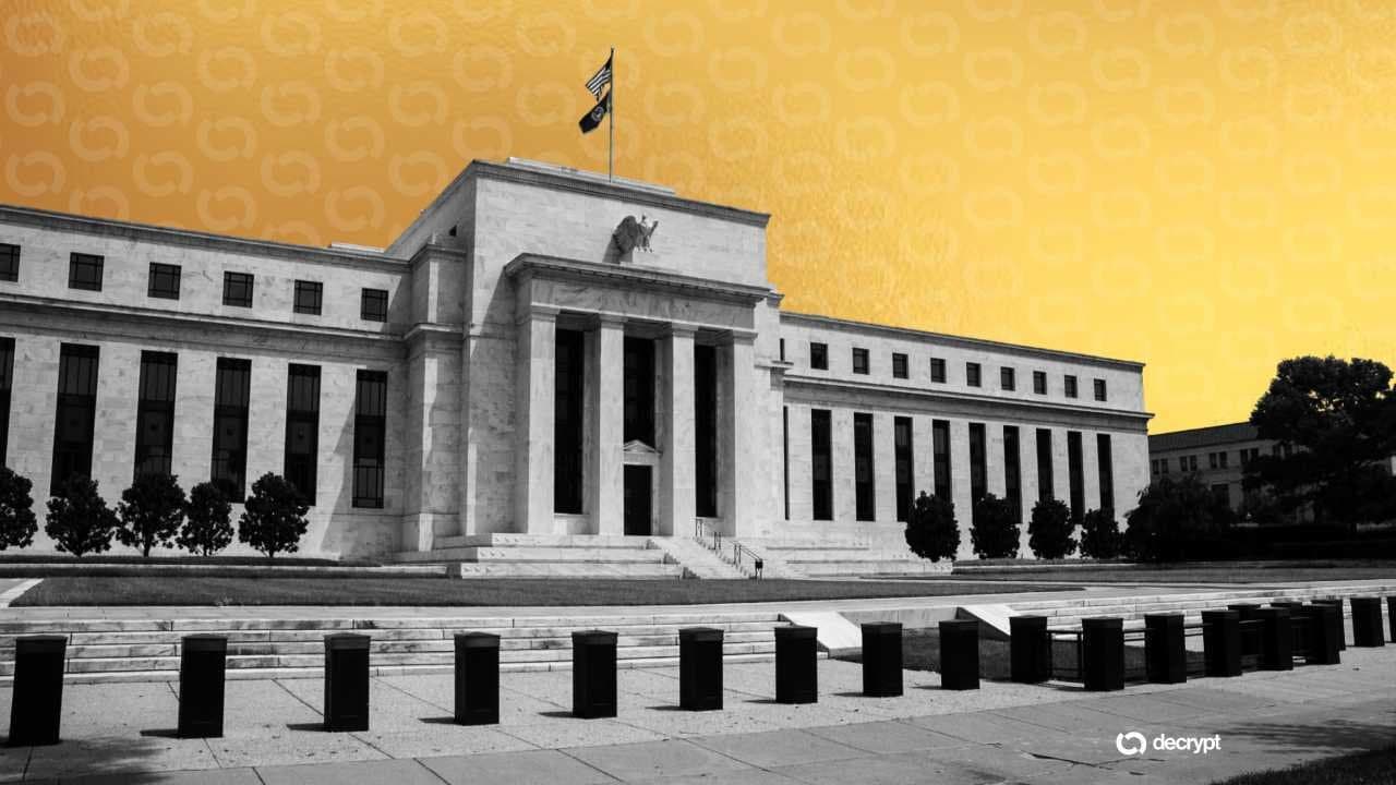 Traders Expect Unexpected Federal Reserve Rate Increase, Shaking Markets