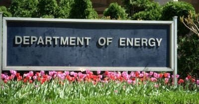 US DOE Repurposes Historic Uranium Plant into AI Data Center with Private Funding