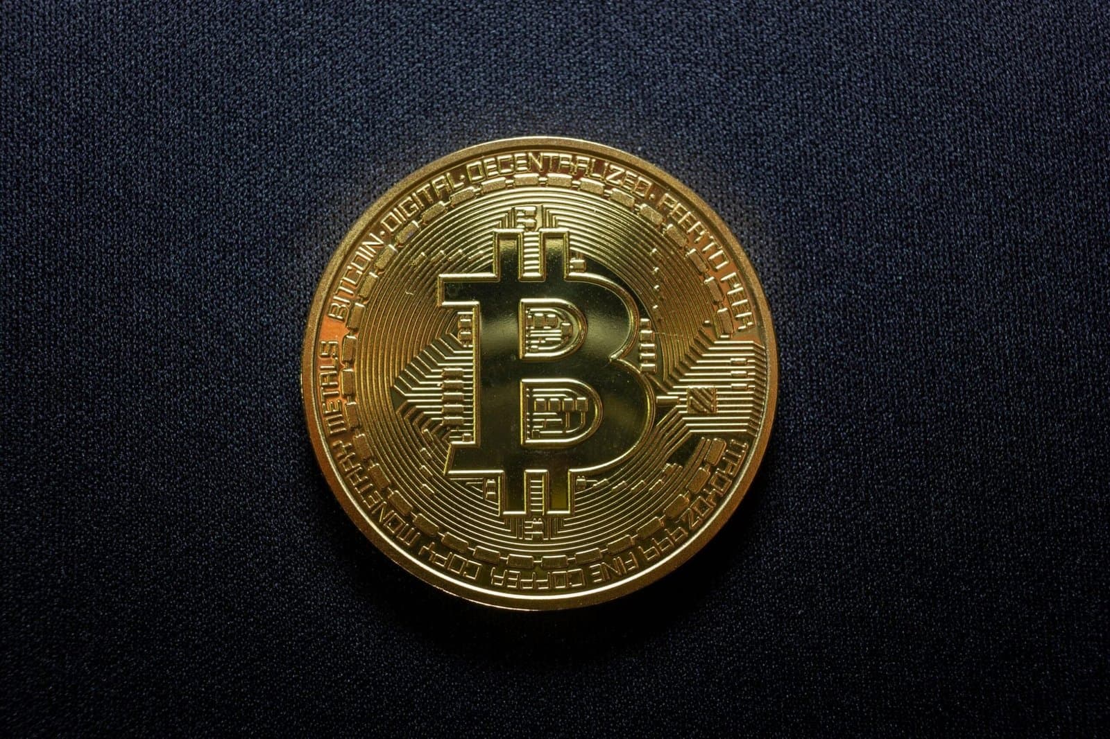 Bitcoin Surges Past $65K Amid Easing US-Iran Tensions and Market Shifts