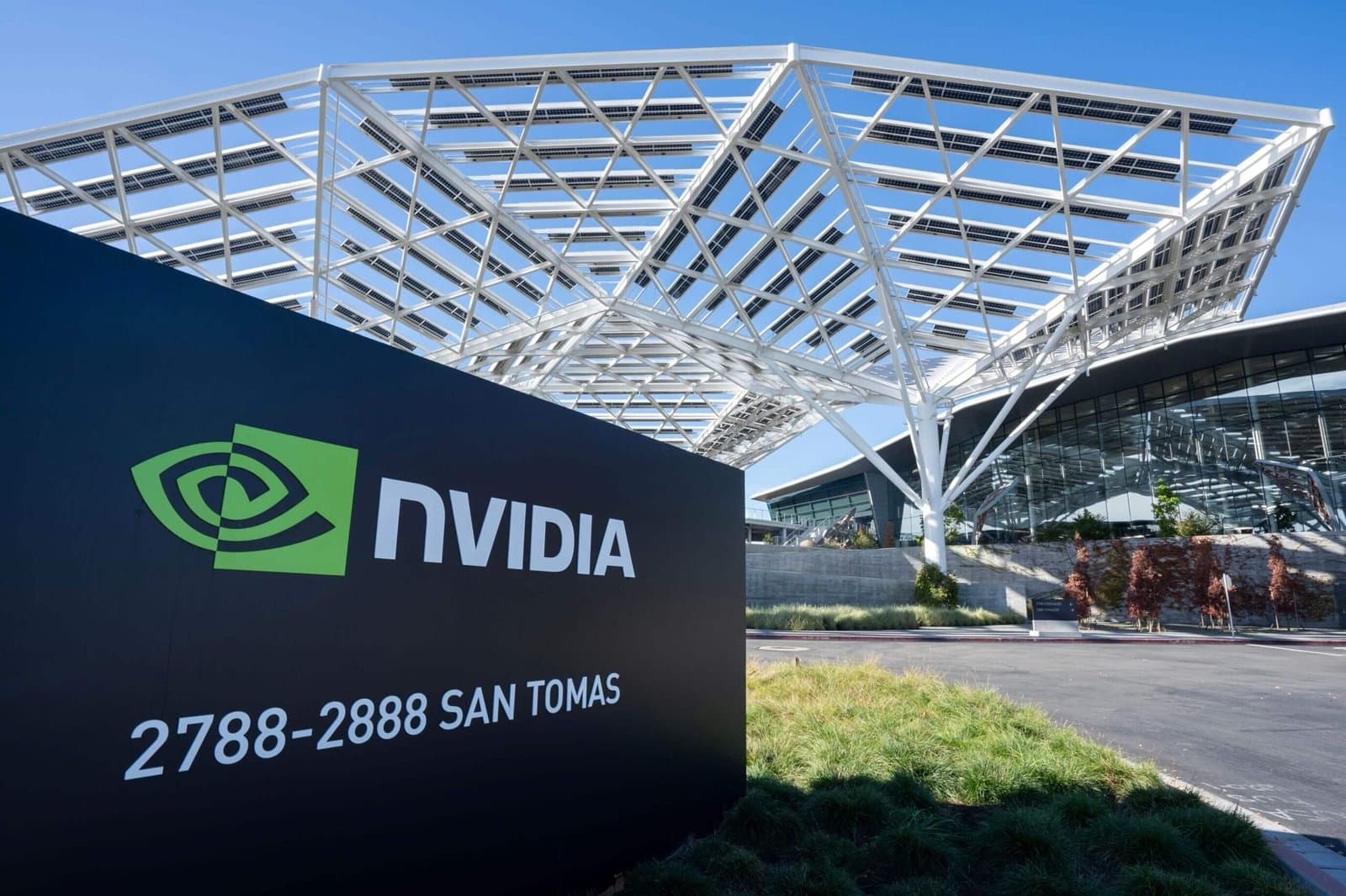 Nvidia and SK Group Forge $500 Billion Pact to Boost AI Memory and Infrastructure
