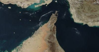 Iran Moves Forward in Talks with Oman Over Strait of Hormuz Control