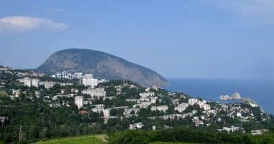 Soldier opens fire in Crimea, kills four including civilians, Russian-backed governor reports