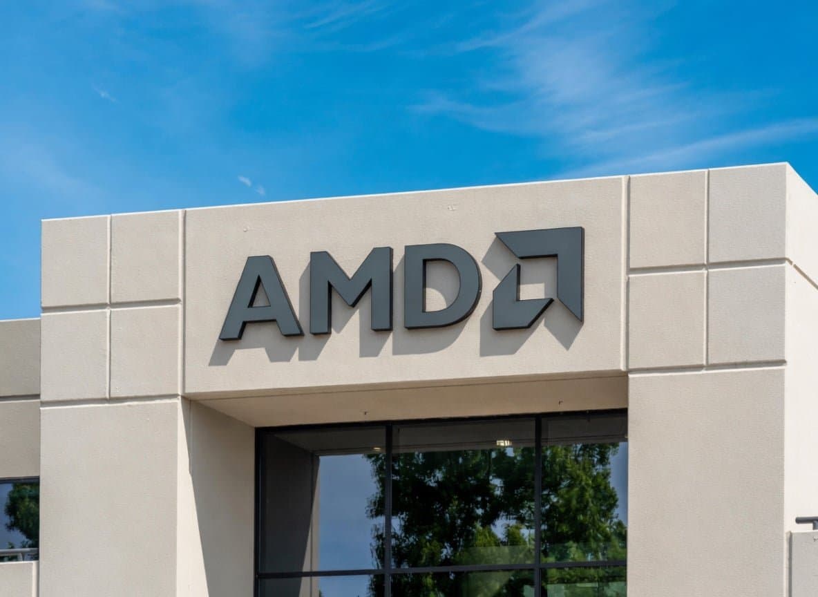 AMD Shares Slide 8% Amid Chip Sector Selloff Over AI Spending Concerns