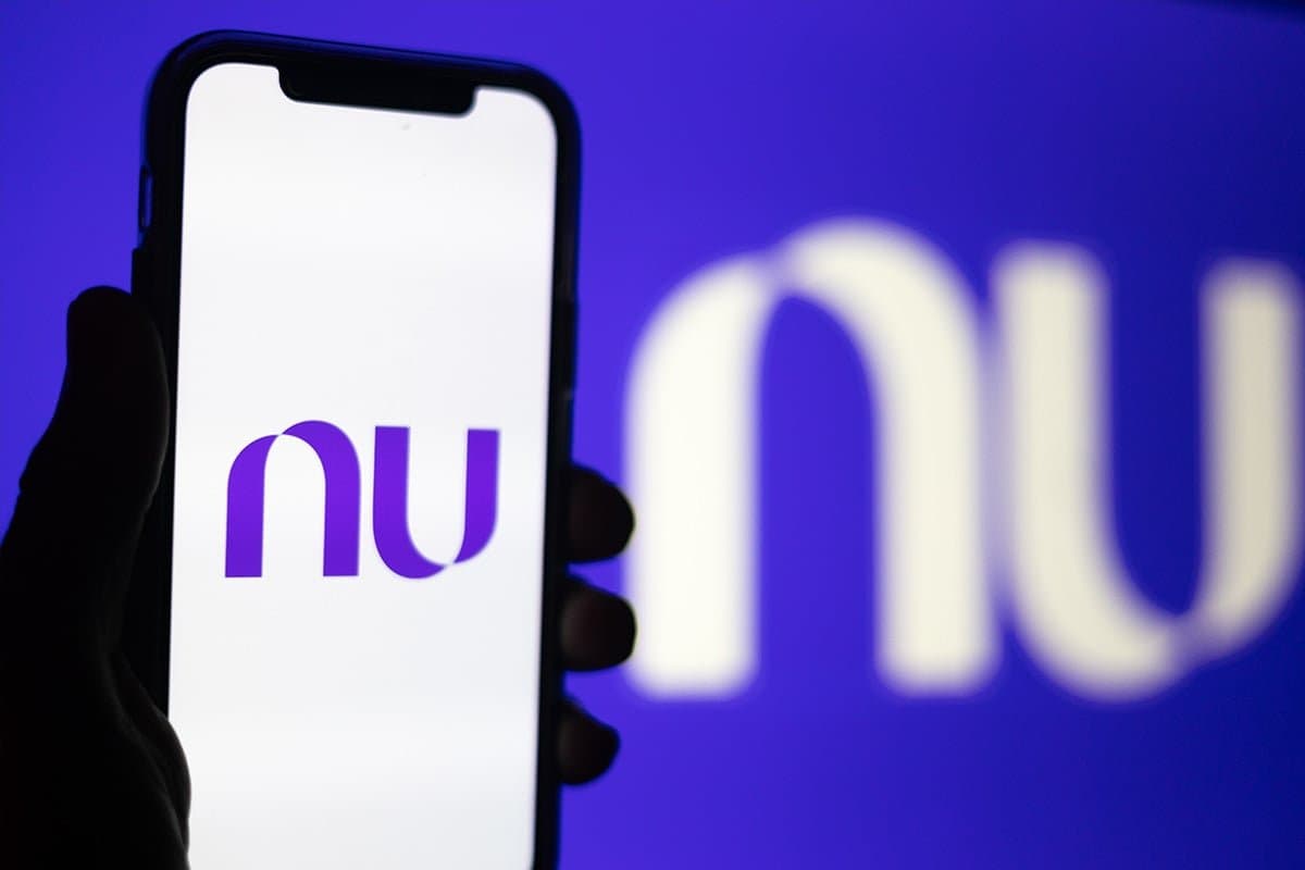 Nu Holdings Faces Test as Mexico Bank Launch and Rate Decision Approach