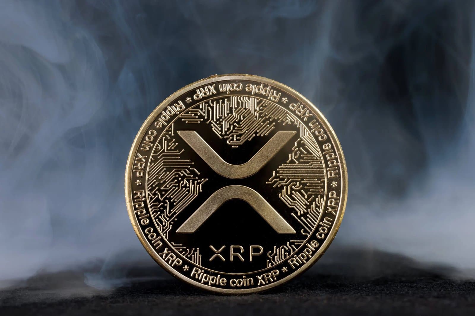 XRP Price Slumps 8% Amid U.S. Senate Delay on Clarity Act