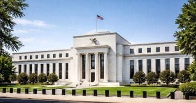 Big Tech’s Trillion-Dollar AI Spending Sparks Inflation Worries at the Fed
