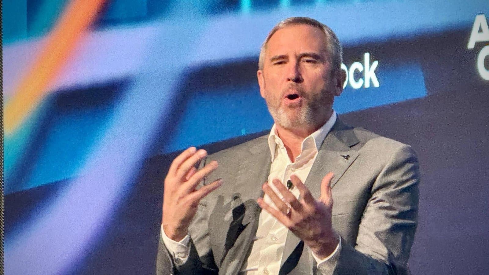 Ripple Strengthens RLUSD with New Institutional Tools as Transfers Decline