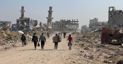 Tensions Rise as Israel Steps Up Gaza Strikes Amid Hamas Talks on Disarmament